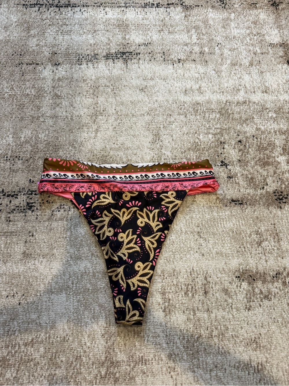 Agua Bendita Bikini Bottom